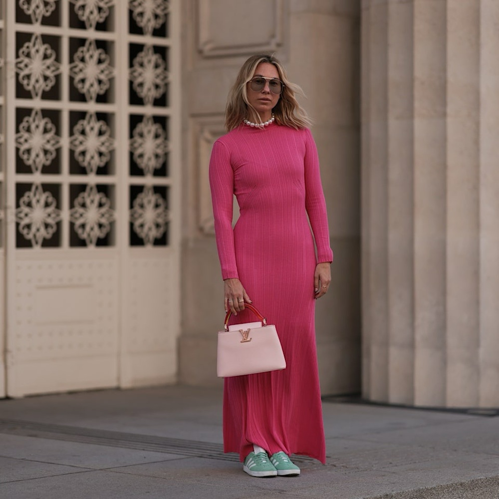 💕 ZARA Bloggers Fav Hot Pink Maxi Ribbed Knit Dress. Size SMALL. Sweater Dress
